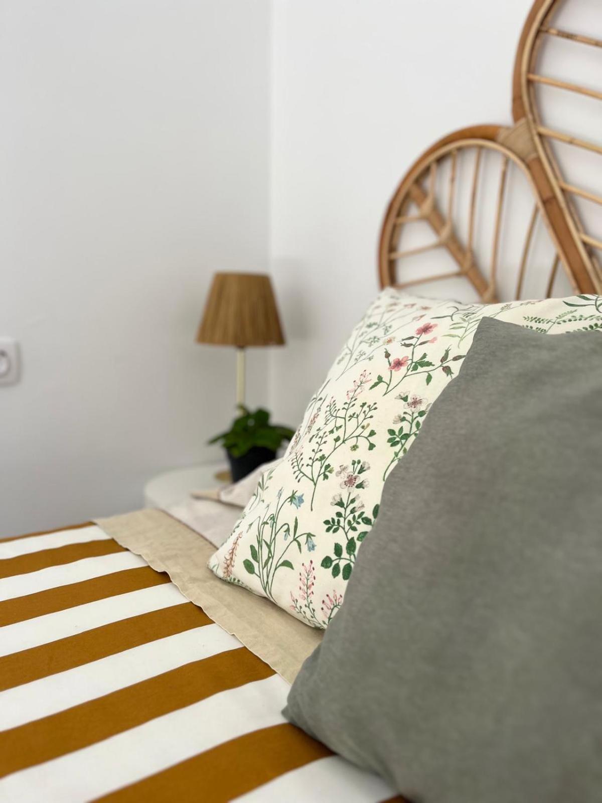 The Traveller'S House Con Vistas A Playa La Caleta Apartment Cadiz Luaran gambar